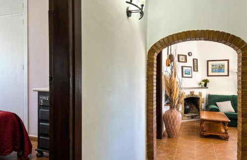 Tranquil Villa with Private Pool & views - Foto 8