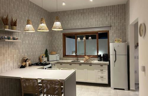 Paraíso à Beira-Mar - Acomoda 6 pessoas com piscina privativa - Foto 12