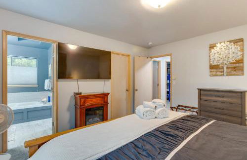 Pet and Family Friendly Bonney Lake Home Game Room - Foto 19