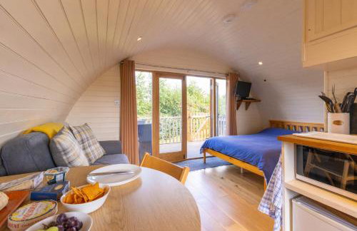 Pod3 - Powys River Pods - Pet Friendly Glamping Pod Builth Wells Powys Wales - Foto 6