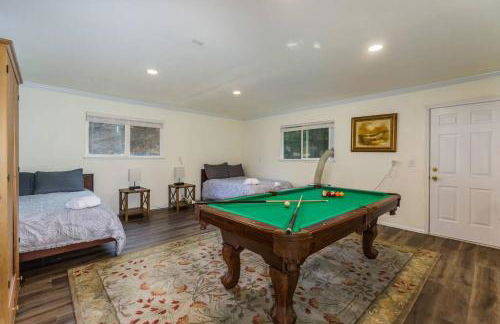 Acorn House - Charming house in green heaven with pool table with lovely backyard - Foto 30