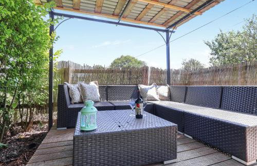 Bramblefield Cottage - Photo 17