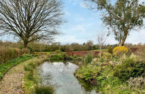 Little Broadenham - Photo 3