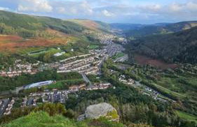 Welsh Miners Cottage Four Bedroom House - Foto 40