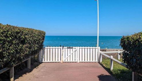 Beau studio accès plage, piscine, jardin, tennis, vélos, Netflix - Foto 3