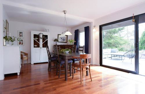 Spacious 3 Bedroom Family Oasis with Sauna, 20 min from Warsaw - Foto 18