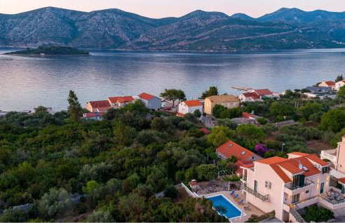 Beautiful Home In Pupnat - Photo 18