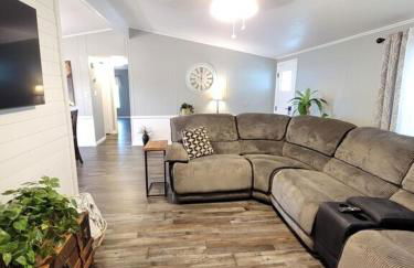 Fishin' for Days! Waterfront Home with dock in Okeechobee! - Foto 8