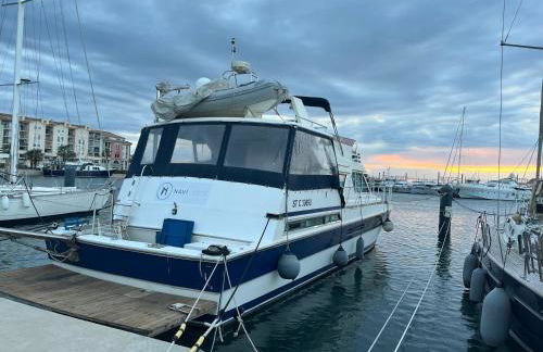 Yacht à quai, suite et cabines, 2 à 8 pers, Sète - Foto 3