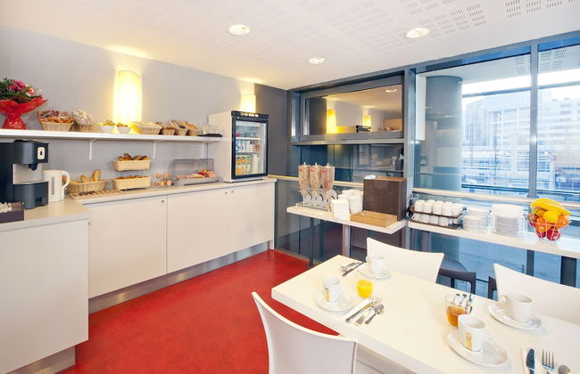 Séjours & Affaires Lille Europe - Foto 19