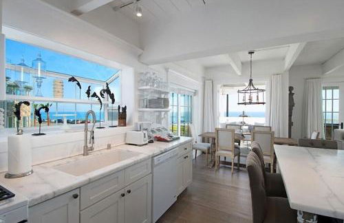 Expansive Ocean View, Private Balcony, Across from Beach - Photo 6