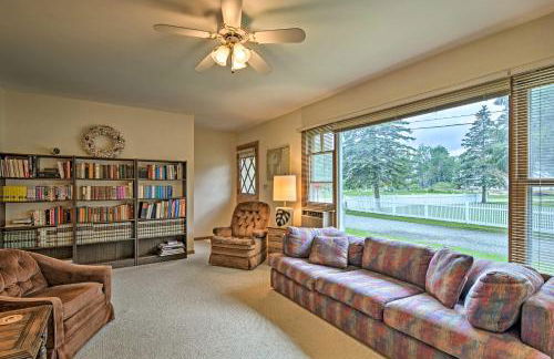 Lake Huron House with Grill and Beach Access! - Foto 8