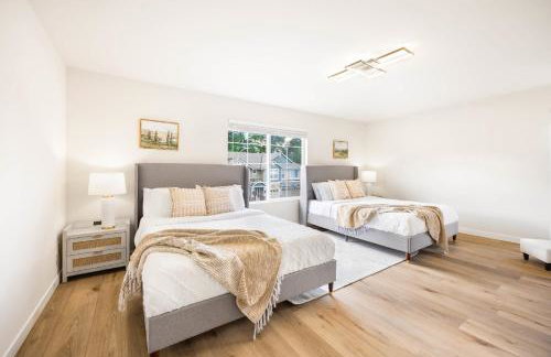 Newly Remodeled Hilltop 4B Retreat with Gym - Foto 21