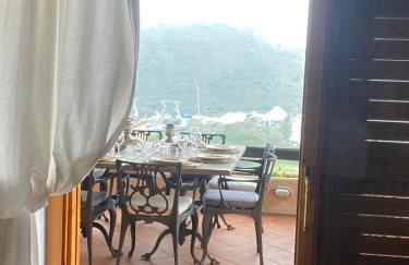 Elegant home with spectacular view - Foto 53