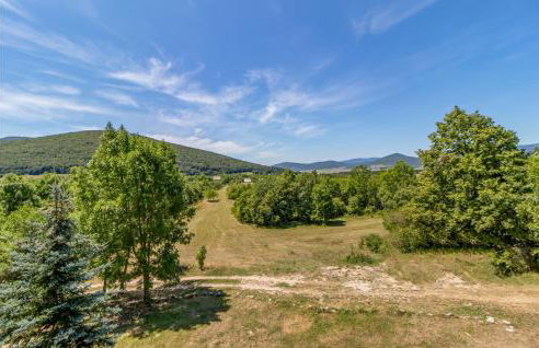 2 Bedroom Gorgeous Home In Frkasic - Photo 19