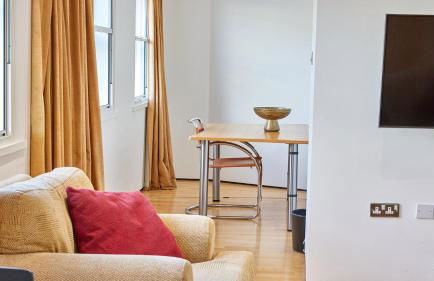 The Monument - Foto 31