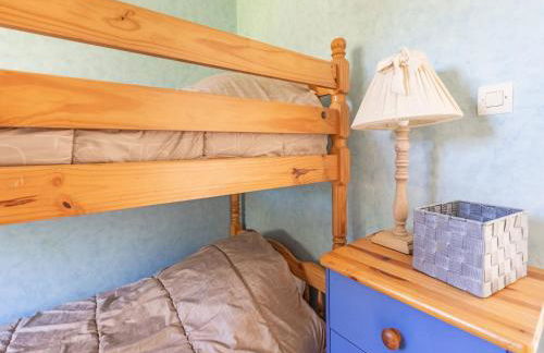 Charming Home with Orchard - Foto 19