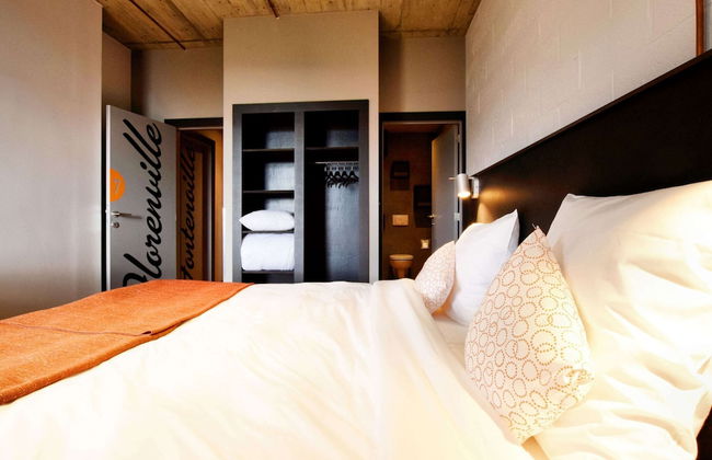 Fancy Holiday Home in Sainte-cecile With Pool House & Indoor Pool - Photo 6