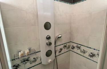 Home Design Fiera - Elegance and comfort at 12 min walk from Rho Fiera Milano - Foto 13