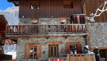 Apartment - fireplace & terrace - 2 min to slopes - Foto 3