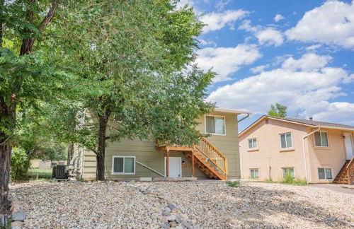 2BR Aptmt Parks Private Deck, Mountain Views! - Foto 86