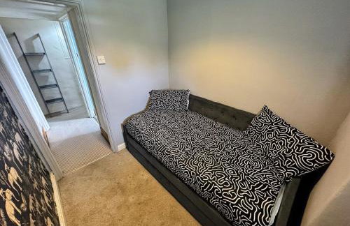 Large 3 bedroom home in the heart of Bingley - Foto 39