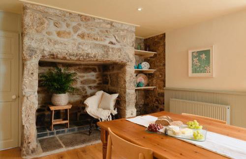 Bosistow Farmhouse - Photo 11