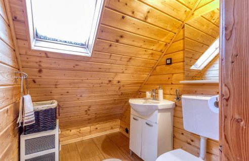 Lovely Home In Gospic With Sauna - Photo 38