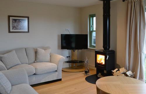 Petronella - Photo 2