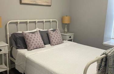 The Bernice - 2 Bedroom Apt in Quilt Town, USA - Foto 7