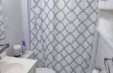 Garden level one bedroom apartment - Foto 16