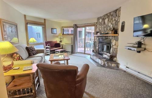 Cozy 1 bed end unit ski in ski out condo - Foto 4