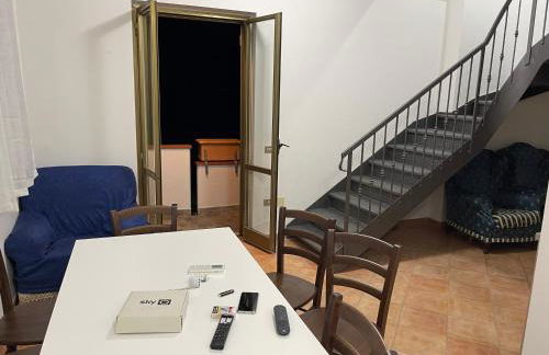 Villa Lidia & Attico degli artisti, free pets , giardino recintato e attrezzato - Foto 57