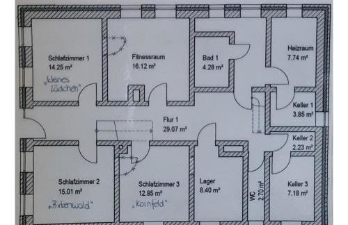 Ferienhaus Pape - 300m2, 17 Betten - mit großem privatem Garten, Pool, Dart, Sauna-, Grill- und Spielbereich - Ideal für Familien - Foto 47