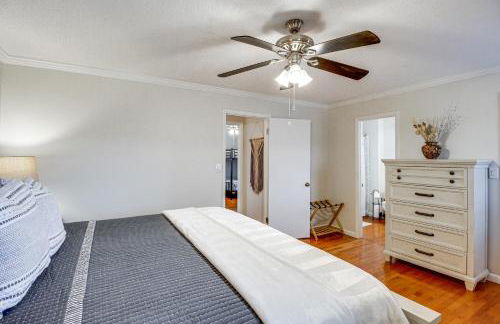 Spacious Fishing Getaway by Lake Guntersville! - Foto 15