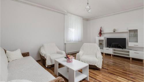 Nice Home In Debelo Brdo I - Foto 4