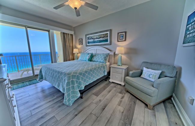Gulf Crest #2305 - 2 Br Condo - Photo 2