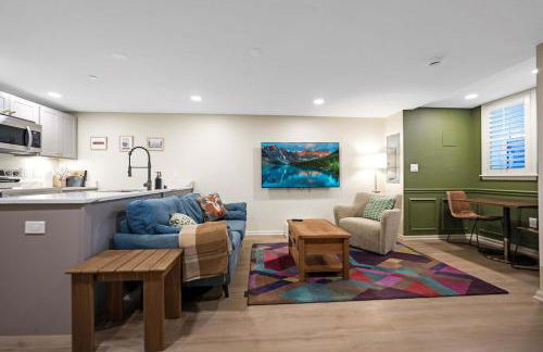 2 Blocks from the US Capitol - Photo 6