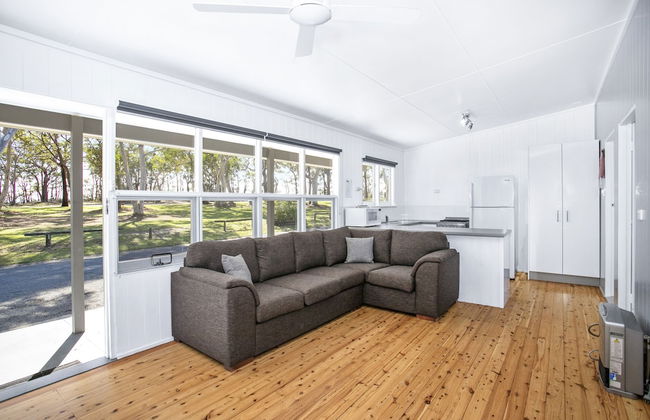 Lakeside Cabins & Holiday Village - Foto 12