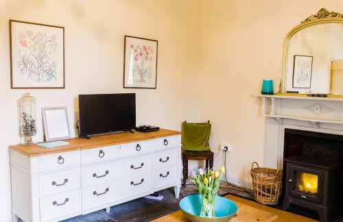 May Tree Cottage Manorbier 5 mins from the beach Sleeps 4 - Foto 28