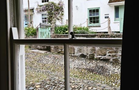 Sea Shanty Cottage - Photo 4