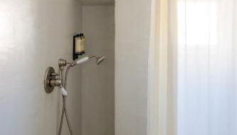 Casas Velhas - Beringelinho - Foto 3, Shower