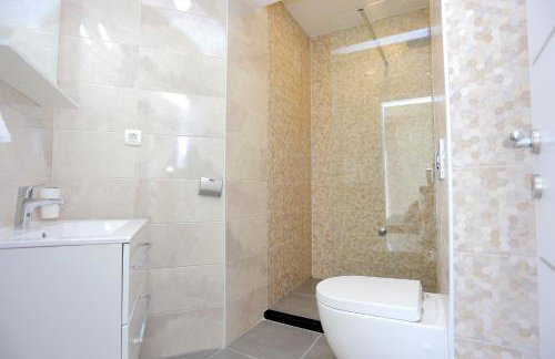 Family-friendly apartments with swimming pool Zivogosce - Porat, Makarska - 18150 - Foto 19