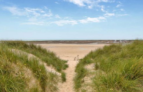 Awesome Home In Creances With Wifi - Foto 9