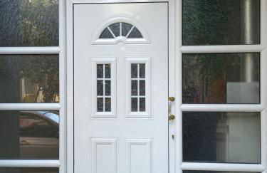 Central 3 Modern Apartment with FREE parking - Foto 44