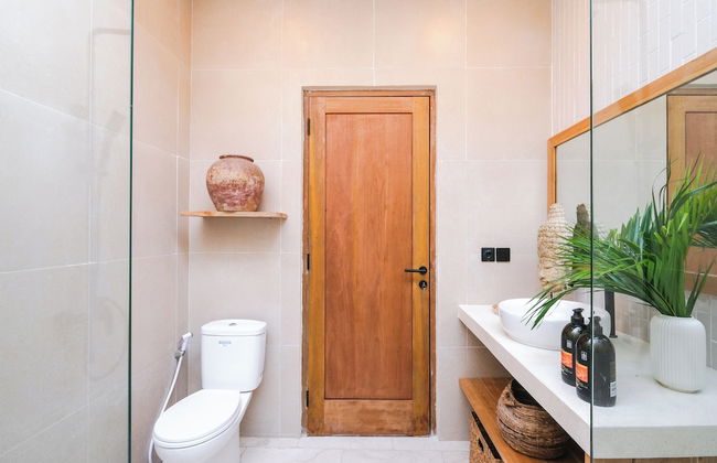 Perempuan Villas Pererenan - Photo 47