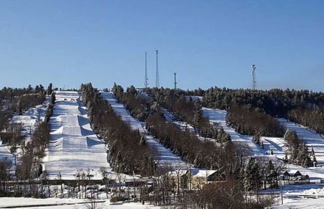 Double Diamond Lodge by Avantstay Group Escape w/ Firepit, Patio, Activities - Foto 4