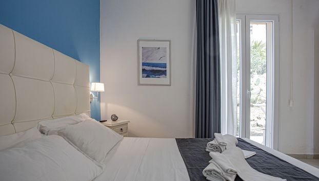 SMALL LUXURY APARTMENT WITH POOL - Foto 3, Habitación