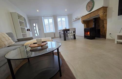 Charmante maison de pierre rénovée a 5min de Charleville-Mézières - Foto 4