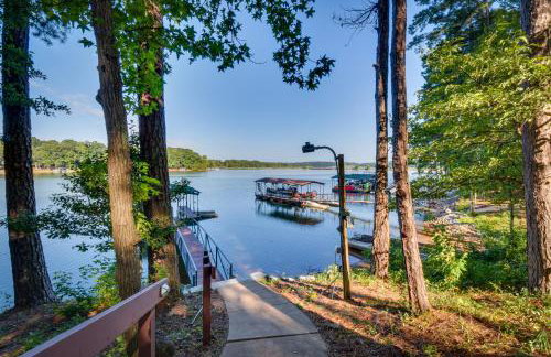 Waterfront Lake Hartwell Vacation Rental with Dock! - Foto 3